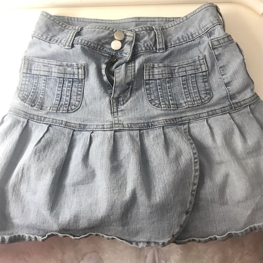 flared at bottom skirt
